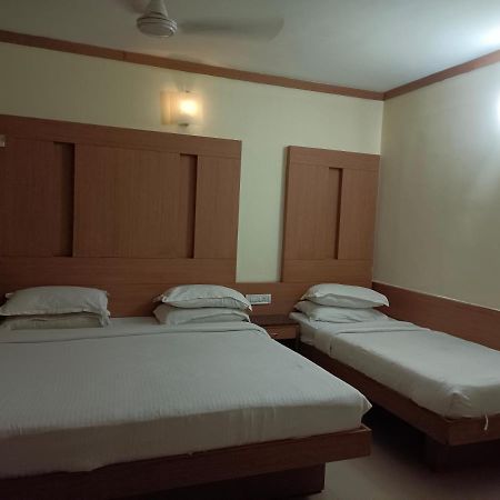 Hotel A P Coimbatore Exterior photo